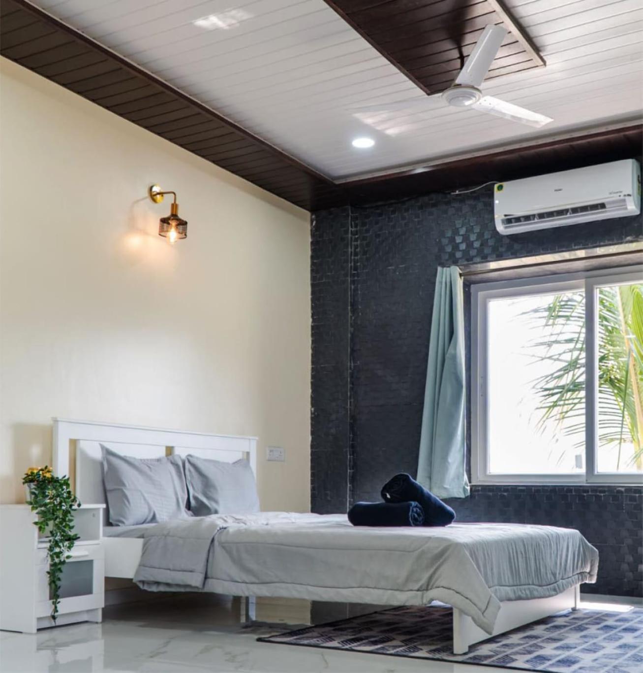 Green Crest Villa Лонавала Экстерьер фото